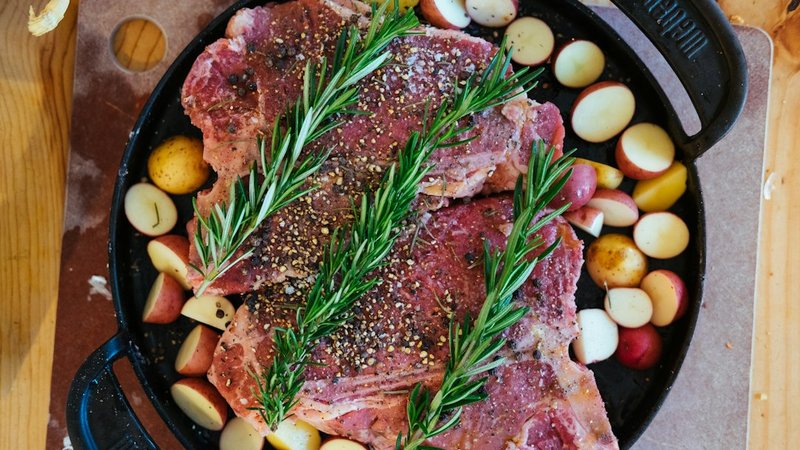 How to Sear a Steak in a Cast Iron Pan