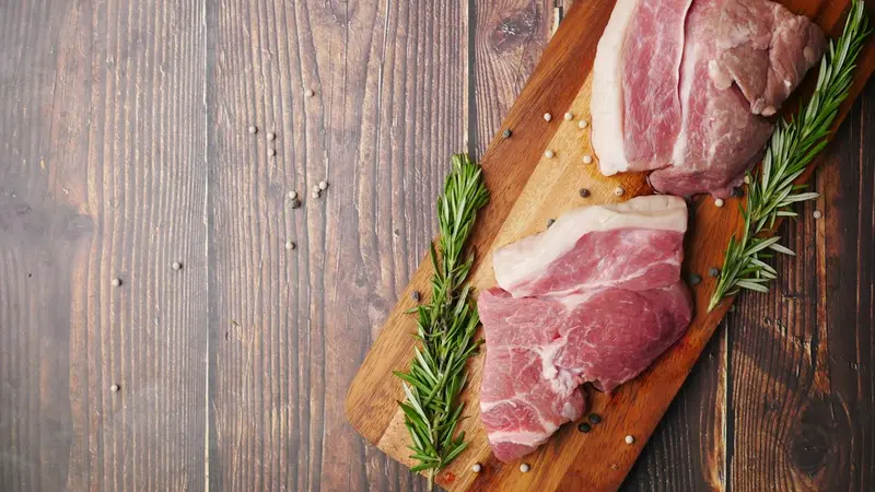 How to Cook Pork Chops So They Stay Juicy